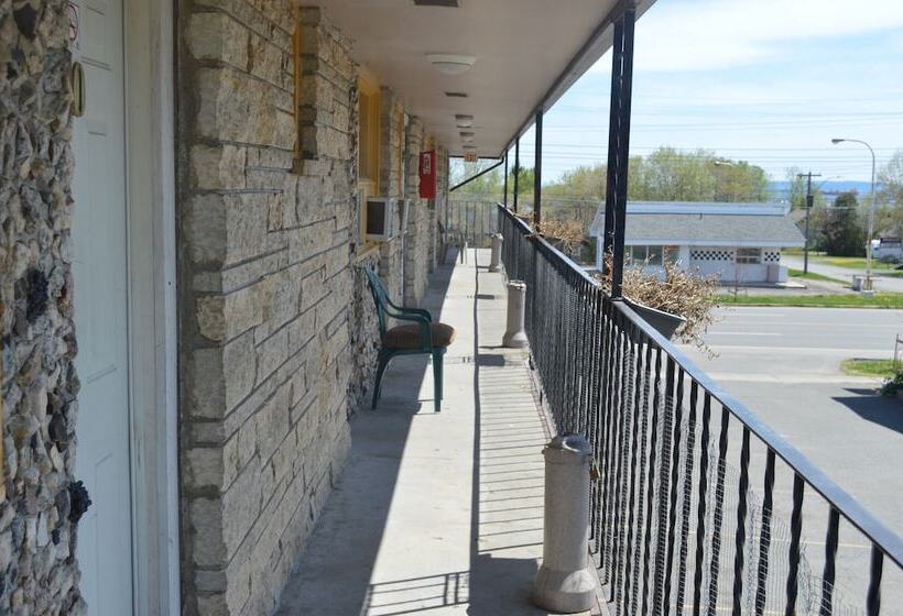 Modern Motel