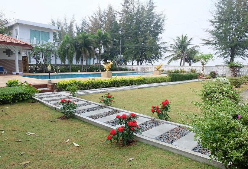 Resort Beach Box At Pran