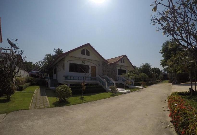 Resort Beach Box At Pran