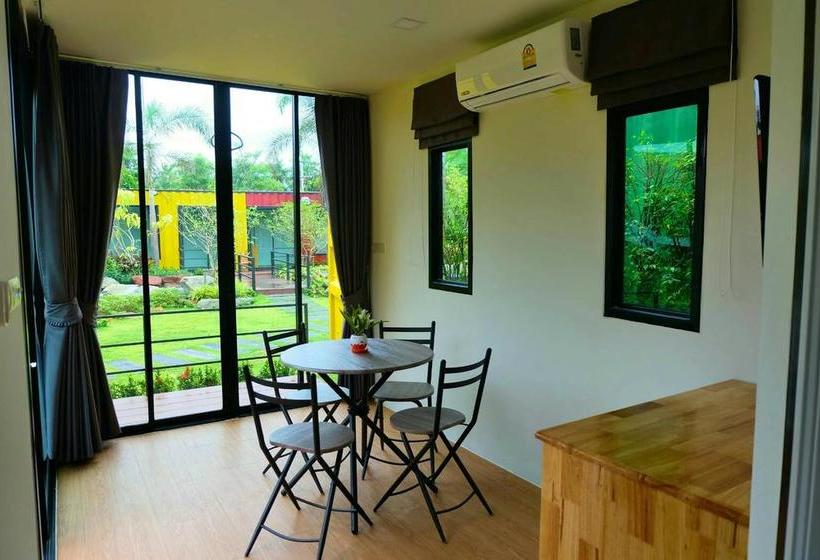 Resort Beach Box At Pran