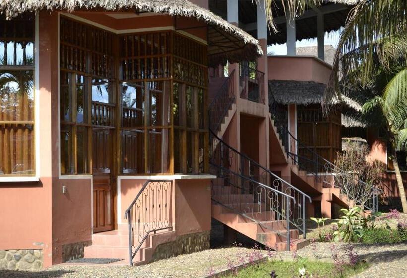 אתר נופש La Isla De Los Tucanes