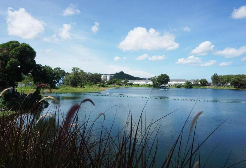 Курорт The Lake Chalong Hotel Sha Plus