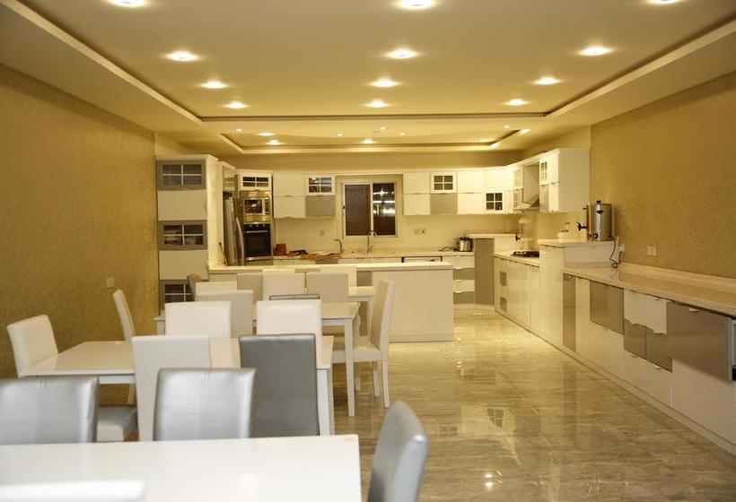 زيد للأجنحة الفندقية   Zaid Hotel Suites