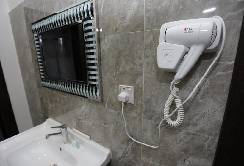 زيد للأجنحة الفندقية   Zaid Hotel Suites