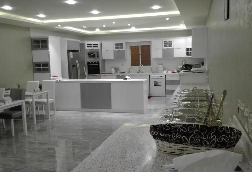 زيد للأجنحة الفندقية   Zaid Hotel Suites