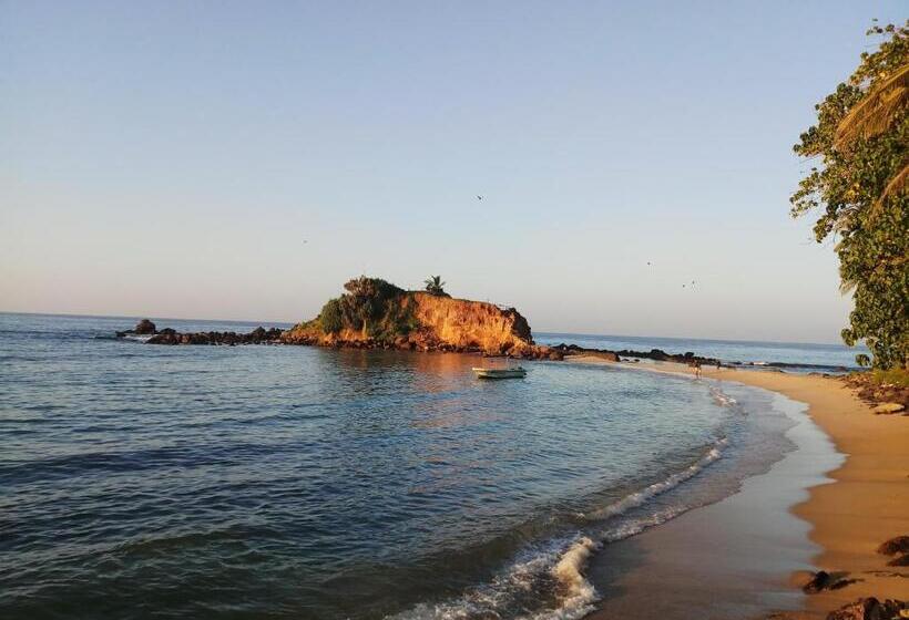 הוסטל Dolphin Cottage Mirissa