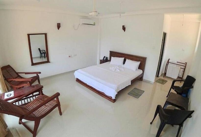 הוסטל Dolphin Cottage Mirissa