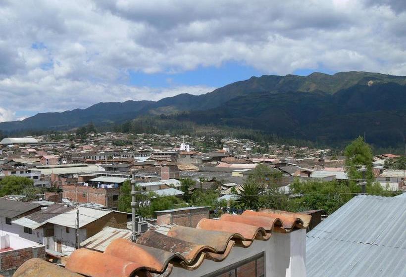 ユースホステル Hostal Vista Hermosa