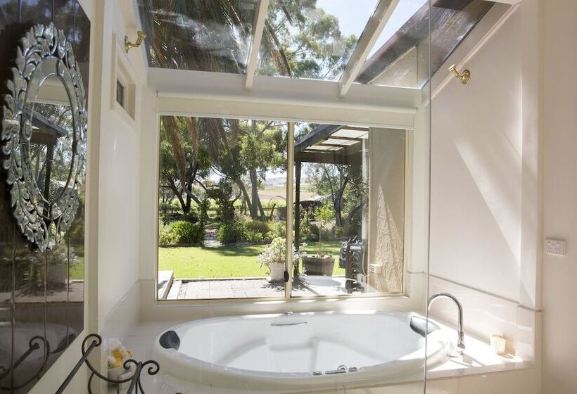 Azalea Cedar Rose Barossa Valley Villa