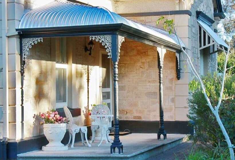 Azalea Cedar Rose Barossa Valley Villa