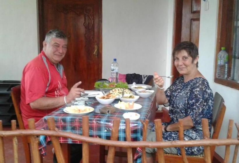 민박 Malithis Lodge