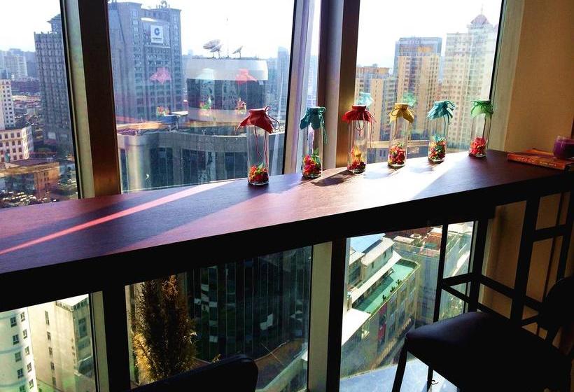 Downtown Center Youth Hostel