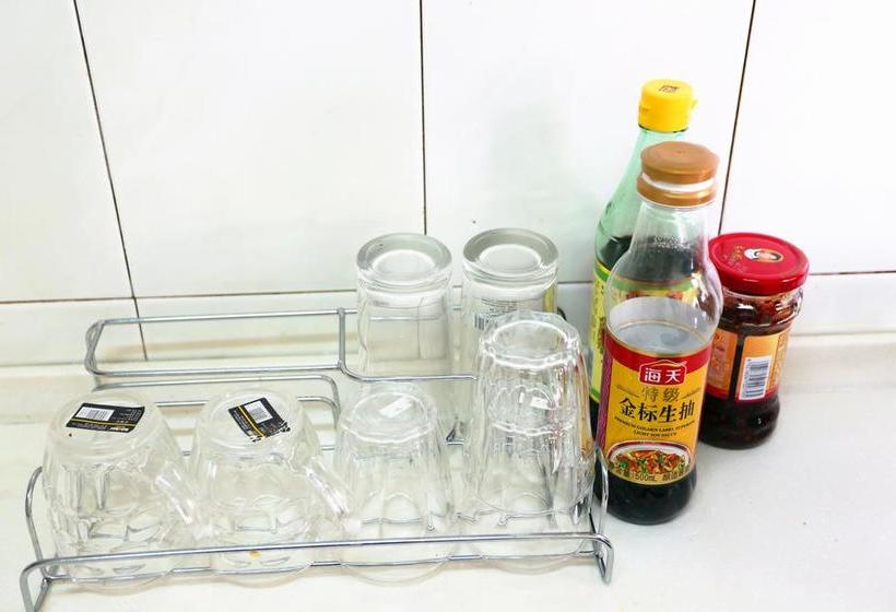 Downtown Center Youth Hostel