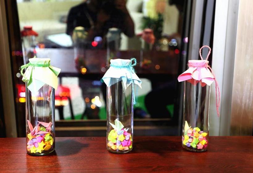 Downtown Center Youth Hostel