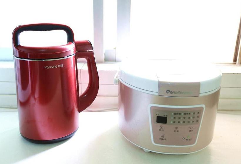 Downtown Center Youth Hostel