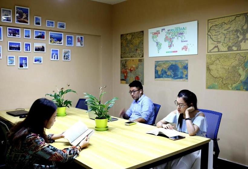 Downtown Center Youth Hostel