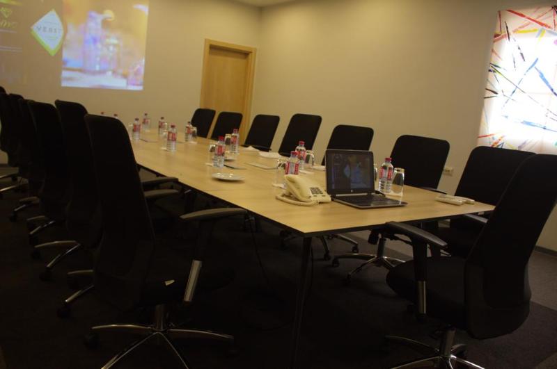 Ah Hotel And Conference