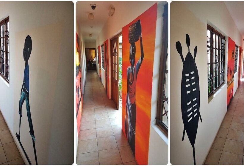 בית מלון כפרי Asante Sana Guesthouse