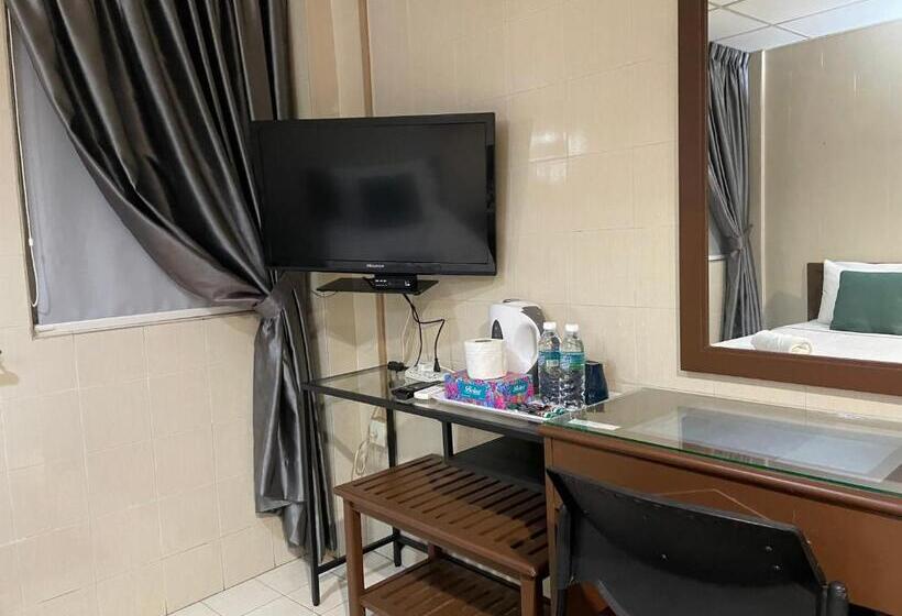 Hotel Barrack Street