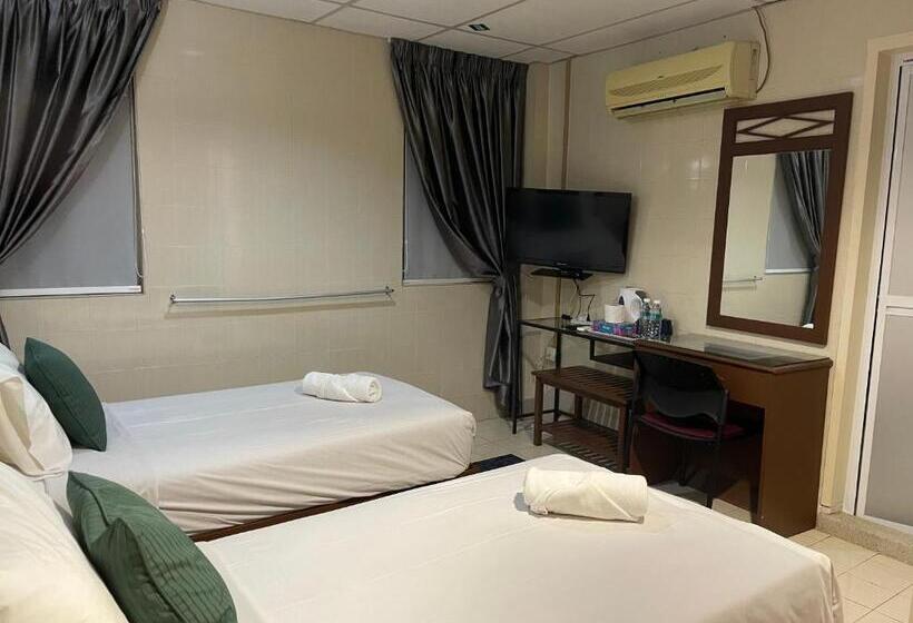 Hotel Barrack Street