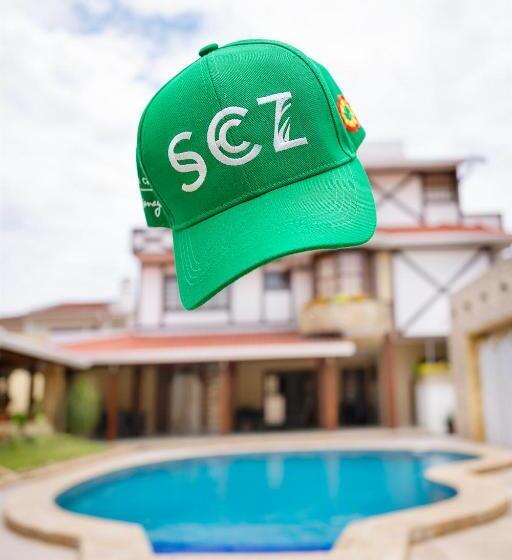 هتل By Armonía Santa Cruz