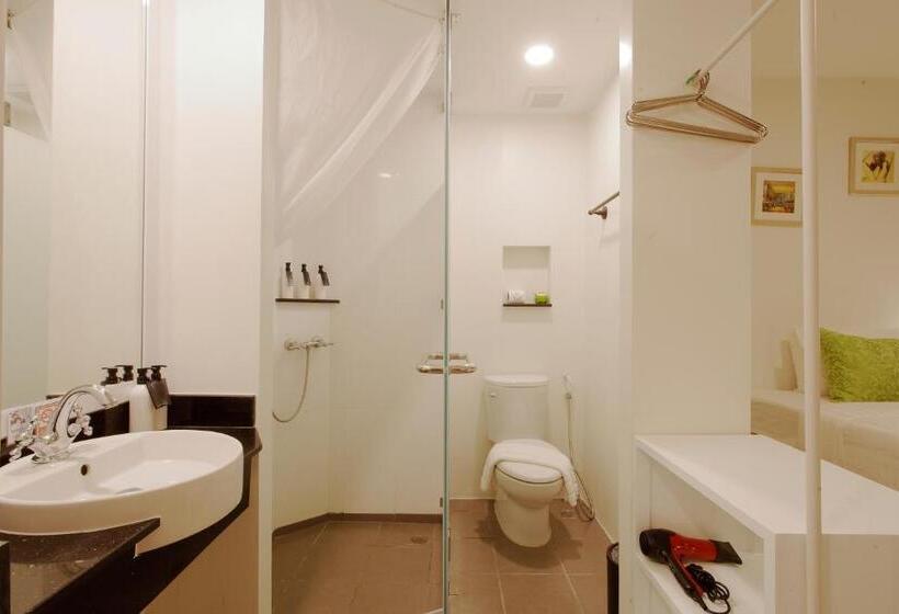 Отель Chada@nakhon