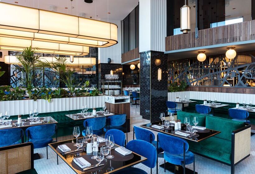 ホテル Clark Budapest   Adults Only