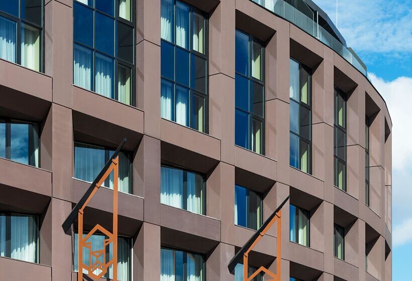 ホテル Clark Budapest   Adults Only