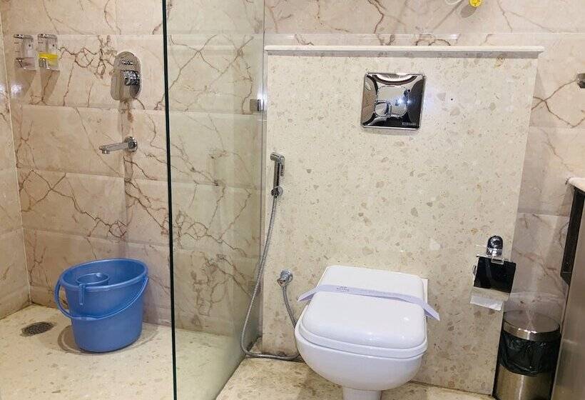 ホテル Dusk N Dawn