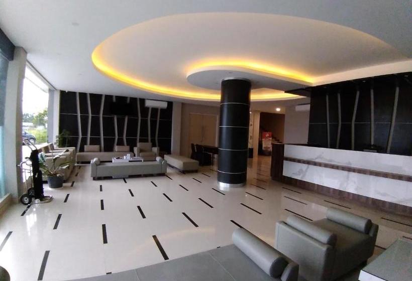 בית מלון כפרי Emerald