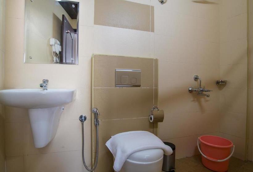 فندق Gems 9 Airport