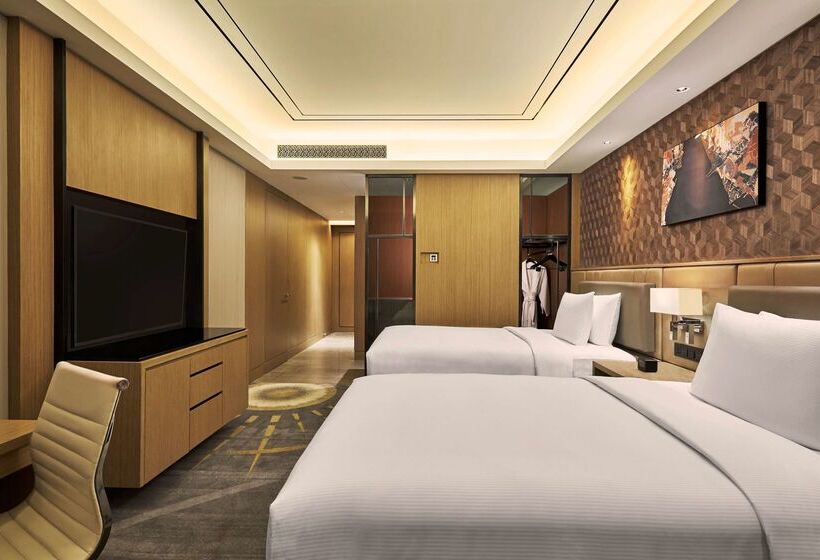 Отель Hilton Manila