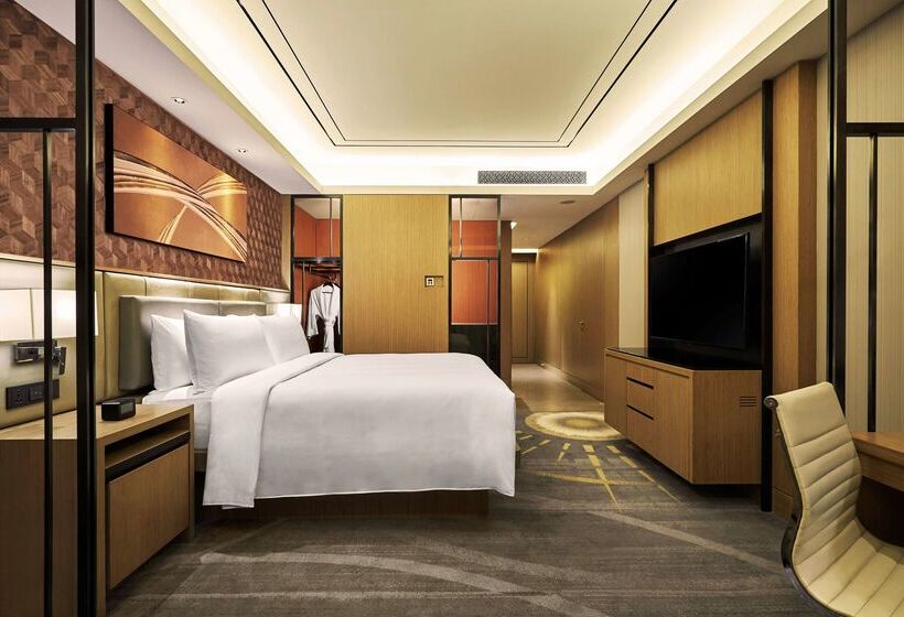 Отель Hilton Manila