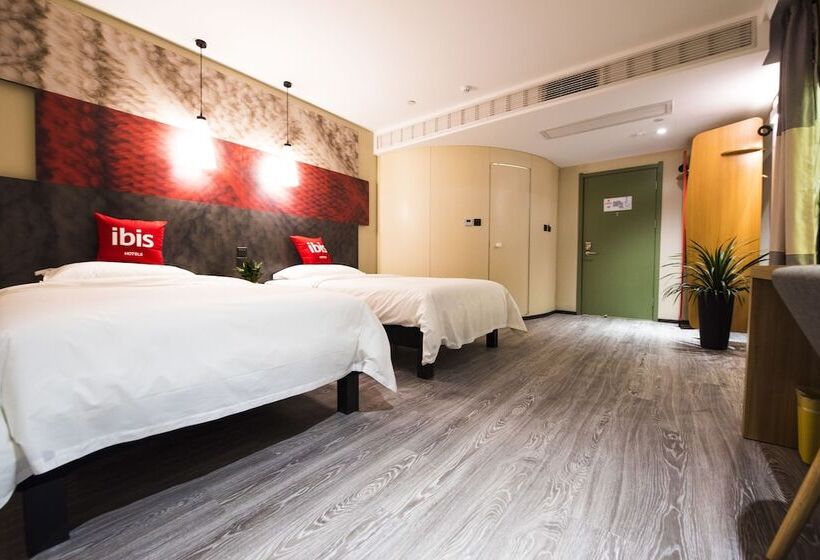 هتل Ibis Nanjing Avenue General