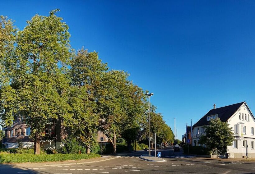 Отель Johnsburg