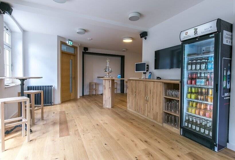 Отель Johnsburg