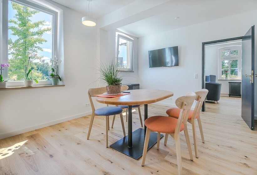 Отель Johnsburg