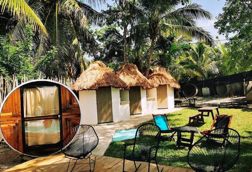 호텔 Kulu Tubohostel Bacalar