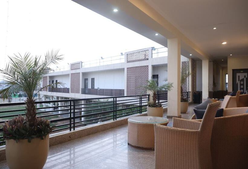 فندق Kumkum Palace