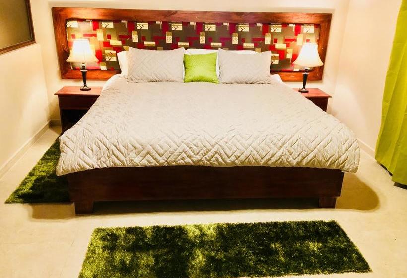 فندق La Serrania