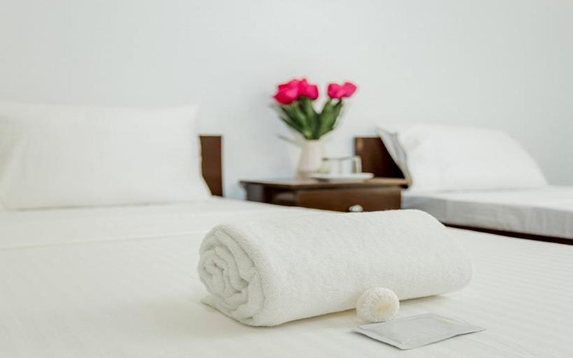 هتل Obrero Suites