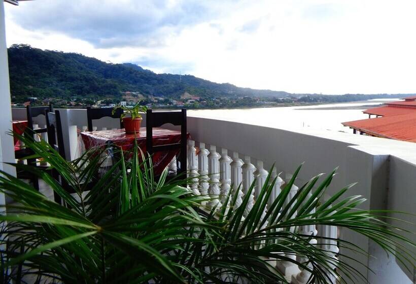 هتل Pampa & Selva