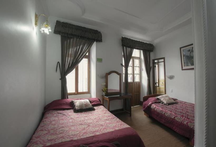 ホテル Plaza Del Teatro