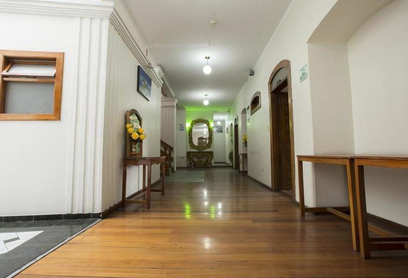 ホテル Plaza Del Teatro