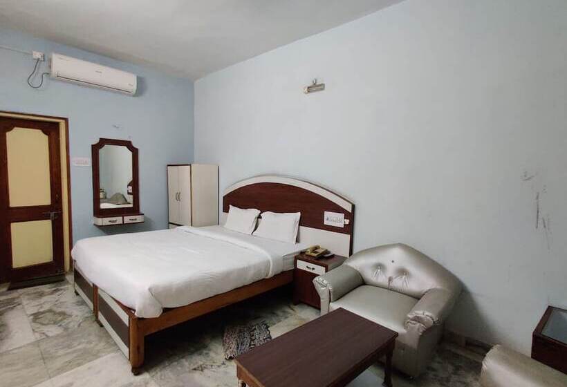 בית מלון כפרי Raja