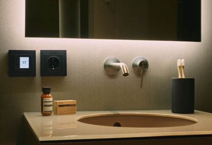 Tollboden Hotell   Unike Hoteller