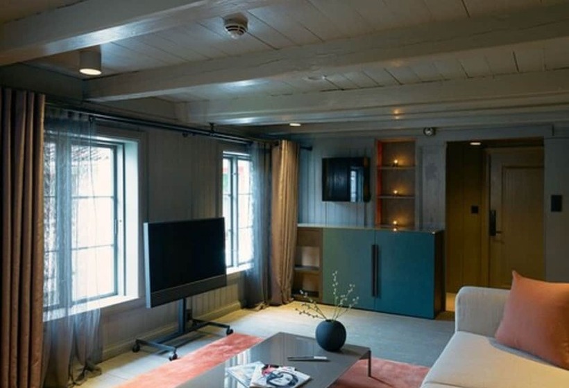 Tollboden Hotell   Unike Hoteller