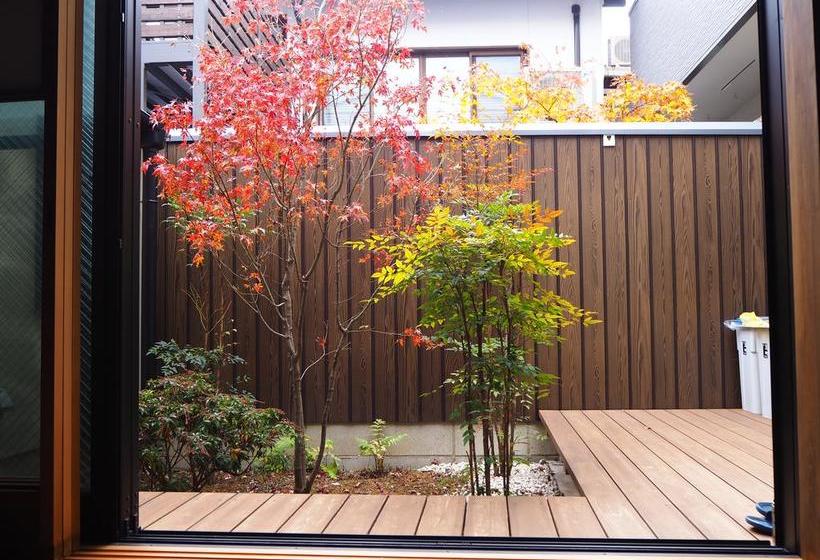 Izayoi  Private Kyomachiya Ryokan