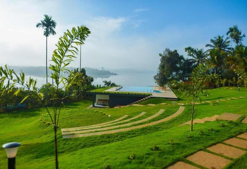 Lakerose Wayanad Resort