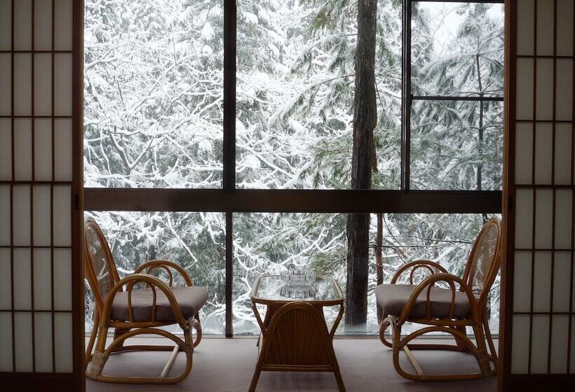 ריוקאן Fukuishimiyamashinrinonsen Mirakurutei